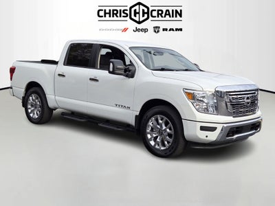 2024 Nissan TITAN Crew Cab SV 4x2