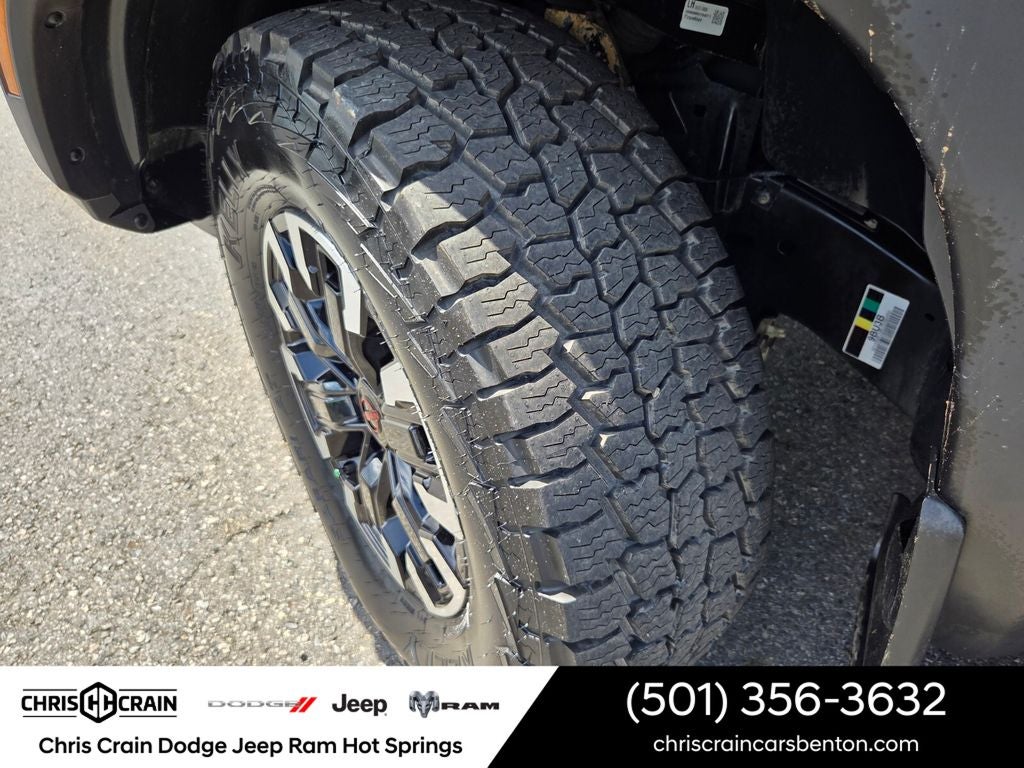 2023 Nissan Frontier Crew Cab PRO-4X 4x4