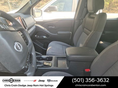 2023 Nissan Frontier Crew Cab SV 4x4