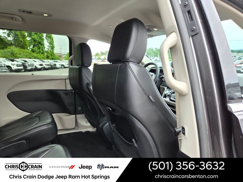 2023 Chrysler Pacifica Touring L