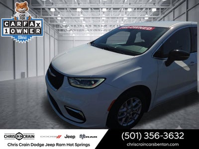 2026 Chrysler Pacifica Select