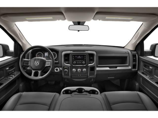 2022 RAM 1500 Classic Express Crew Cab 4x4 5'7' Box