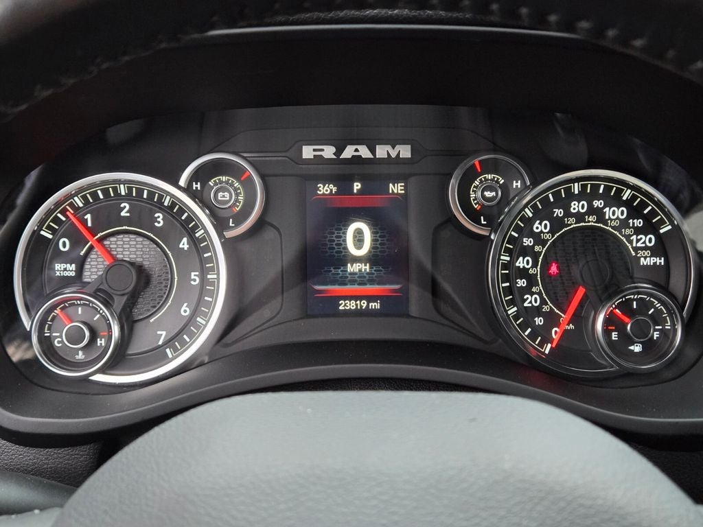 2024 RAM 2500 Big Horn Crew Cab 4x4 6'4' Box