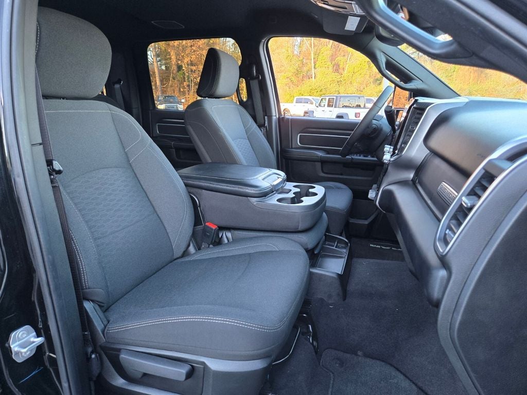 2025 RAM 2500 Big Horn Crew Cab 4x4 6'4' Box