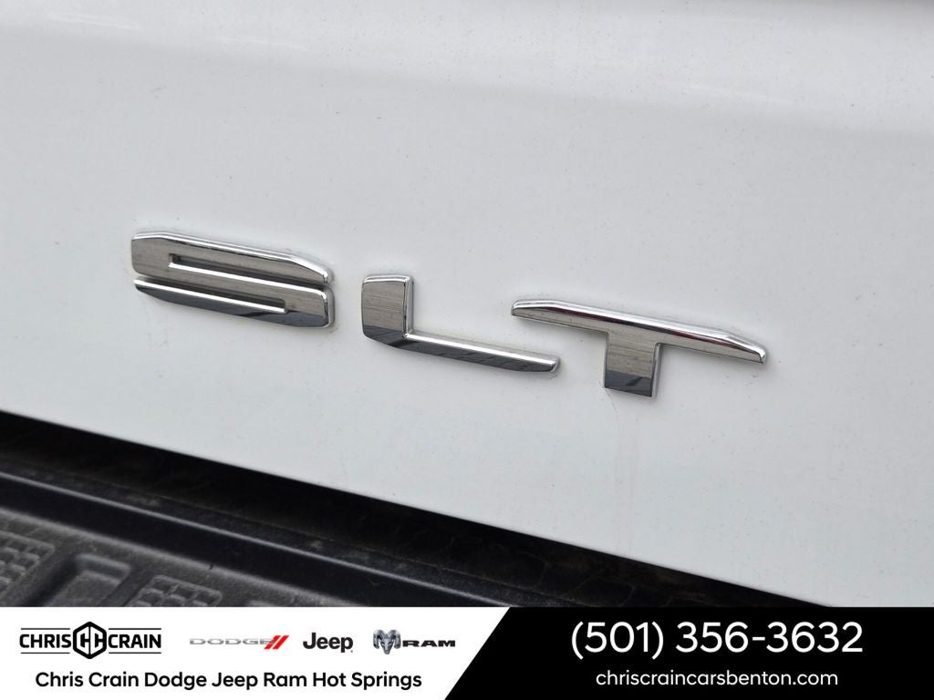 2023 GMC Sierra 1500 4WD Crew Cab Short Box SLT