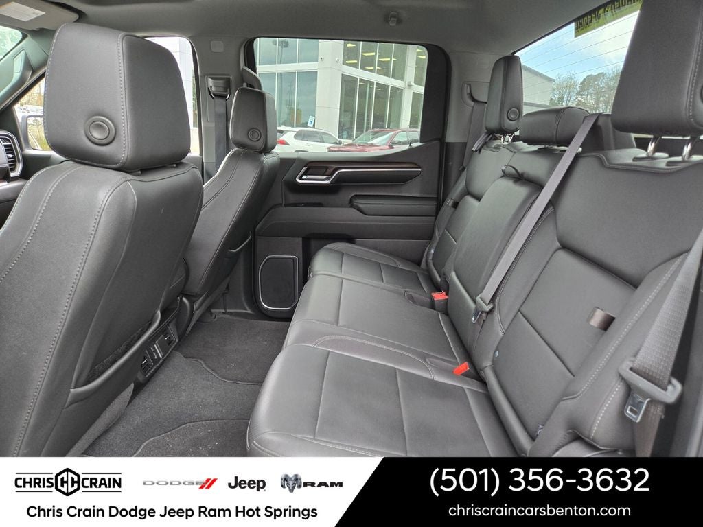 2023 GMC Sierra 1500 4WD Crew Cab Short Box SLT
