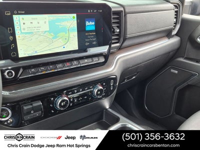 2023 GMC Sierra 1500 4WD Crew Cab Short Box SLT