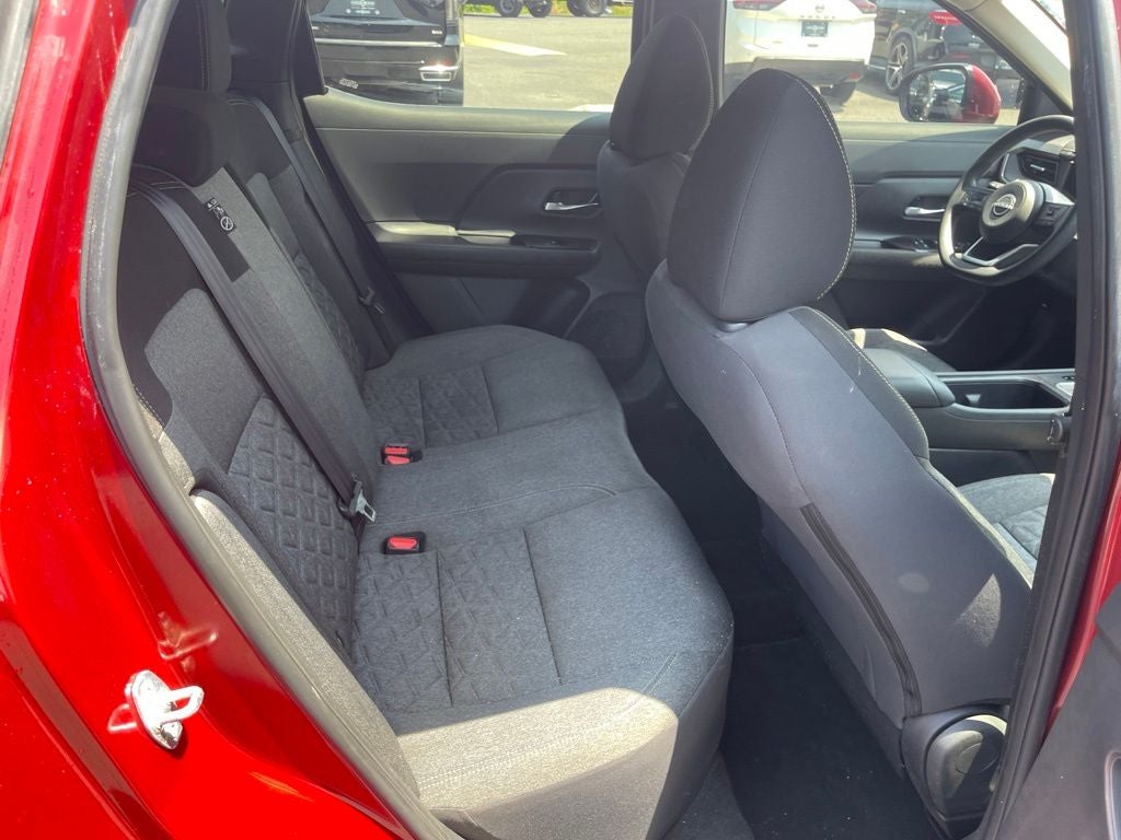 2025 Nissan Kicks SV FWD