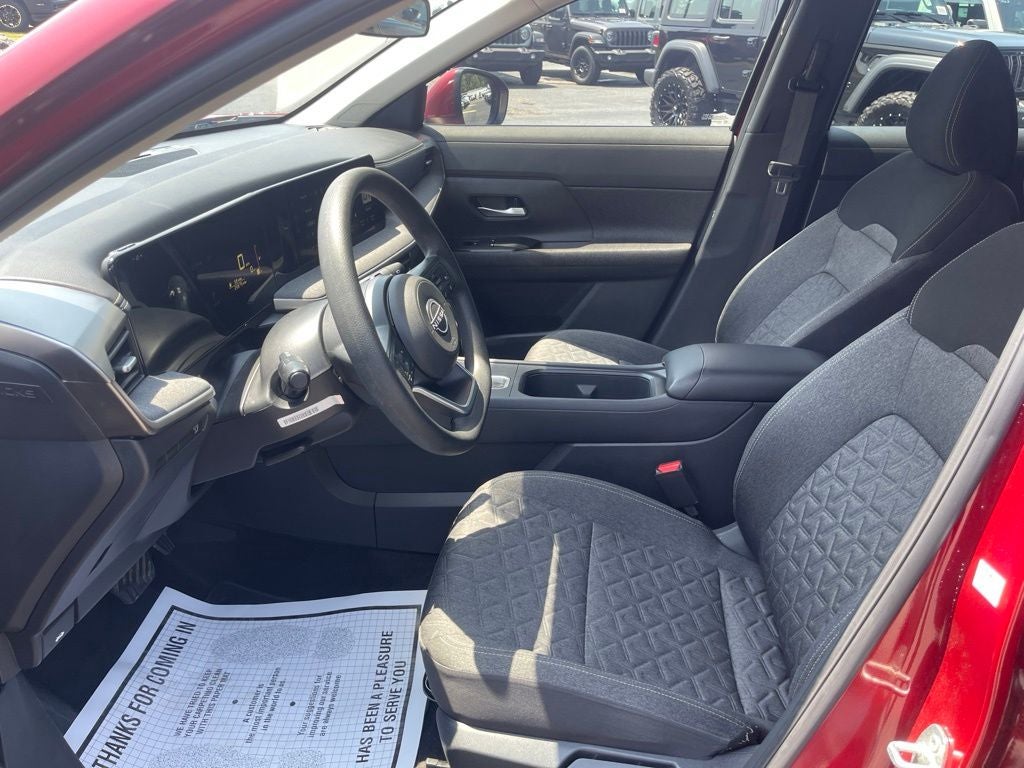 2025 Nissan Kicks SV FWD