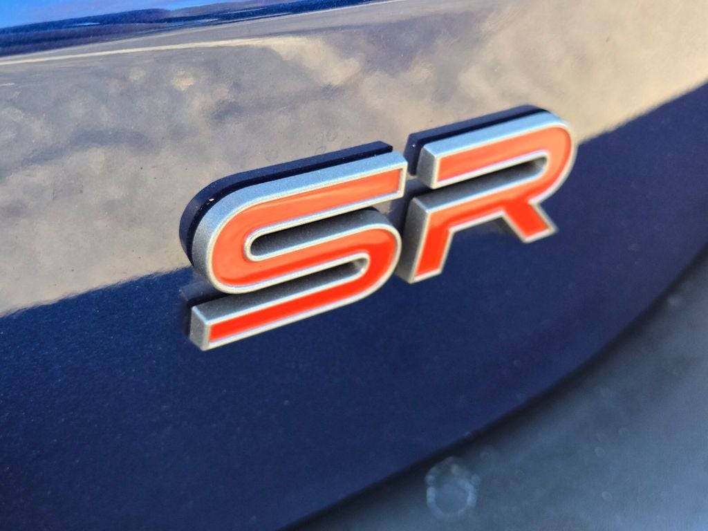 2025 Nissan Kicks SR FWD