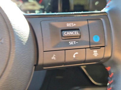 2025 Nissan Kicks SR FWD