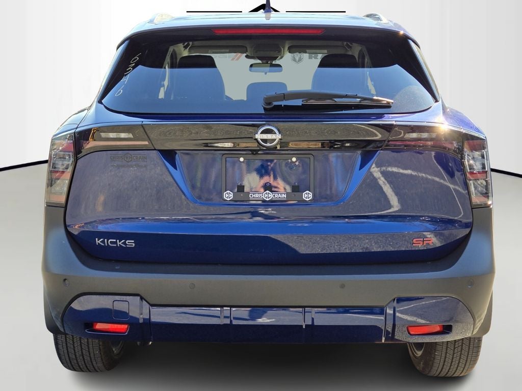 2025 Nissan Kicks SR FWD