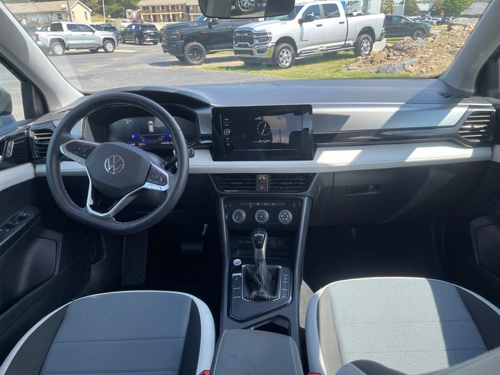 2025 Volkswagen Taos 1.5T S