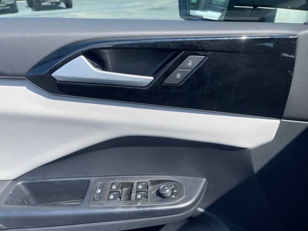 2025 Volkswagen Taos 1.5T S