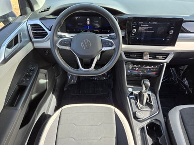2025 Volkswagen Taos 1.5T SE