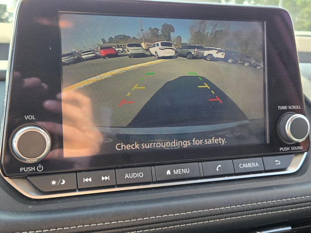 2022 Nissan Rogue SV FWD