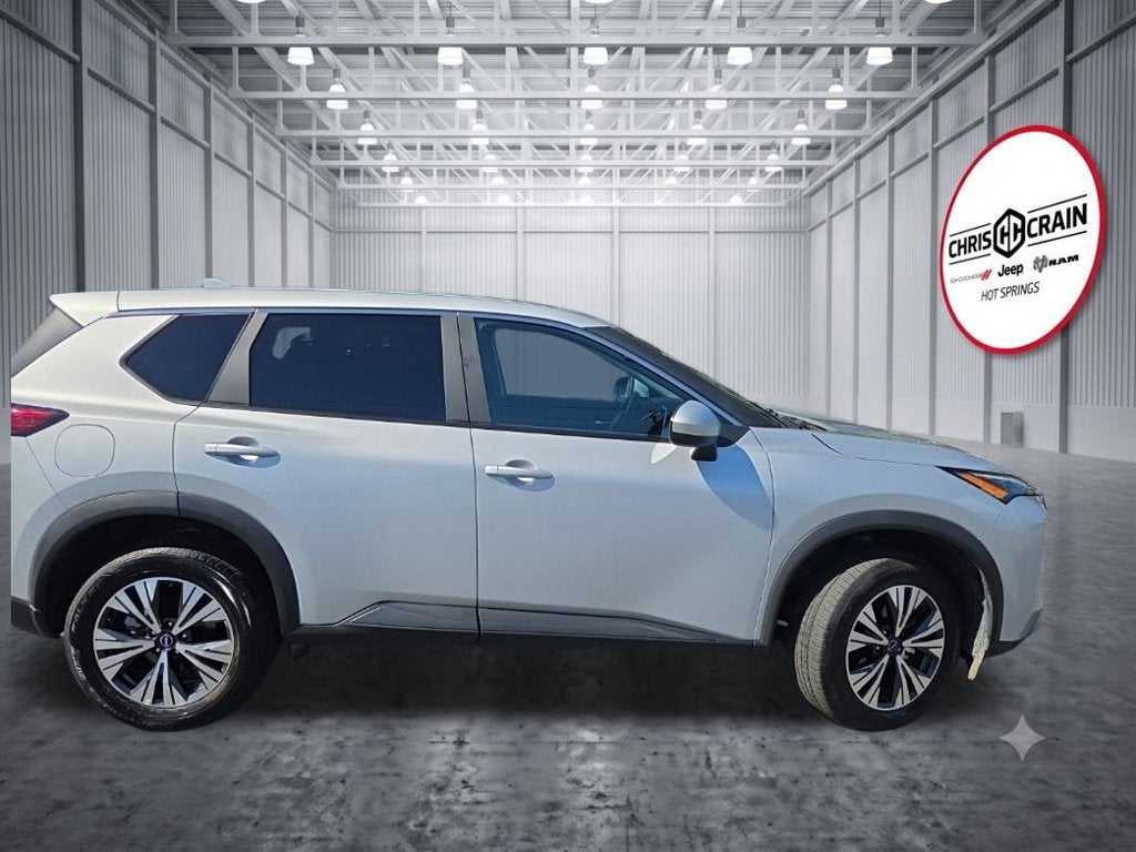 2023 Nissan Rogue SV FWD