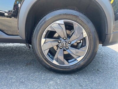2025 Nissan Rogue SV FWD