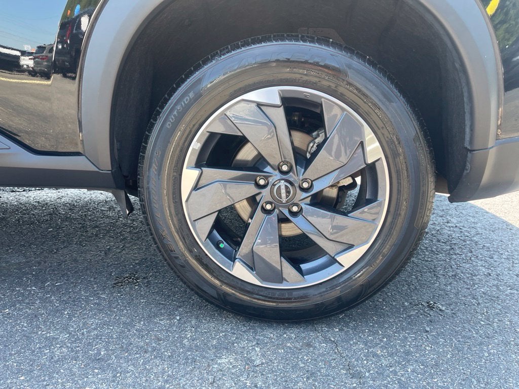 2025 Nissan Rogue SV FWD