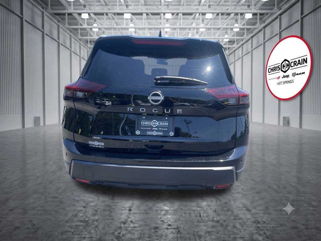 2025 Nissan Rogue SV FWD