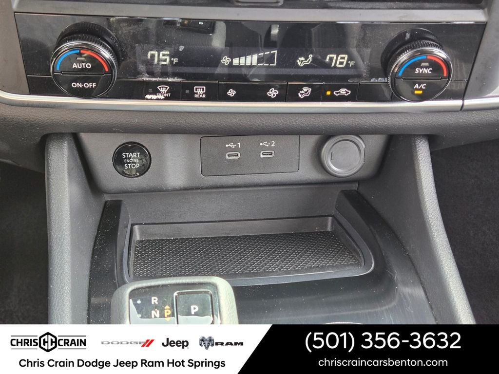 2024 Nissan Rogue SV FWD