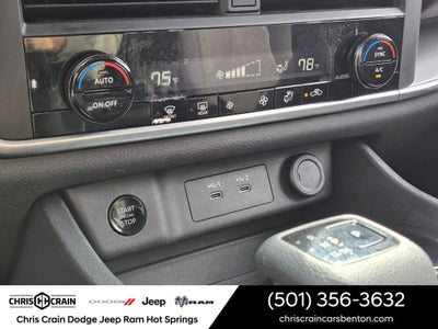 2024 Nissan Rogue SV FWD