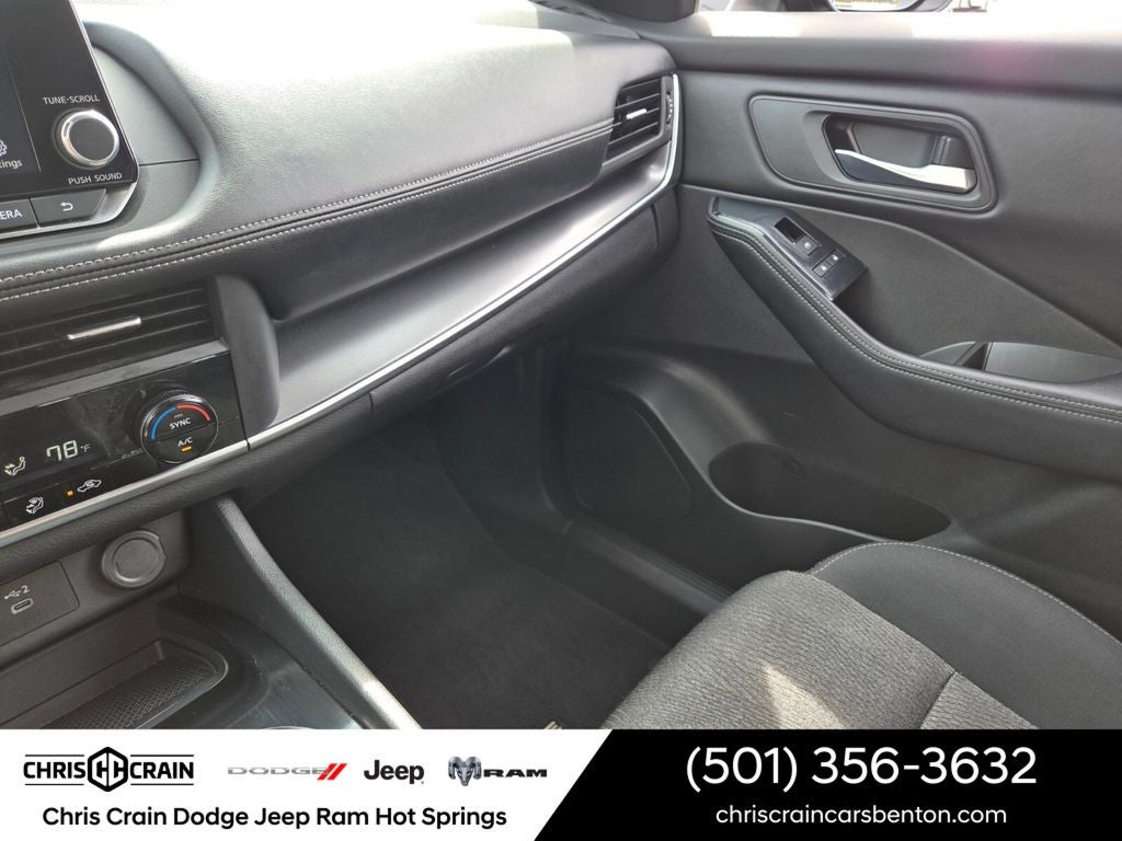 2024 Nissan Rogue SV FWD