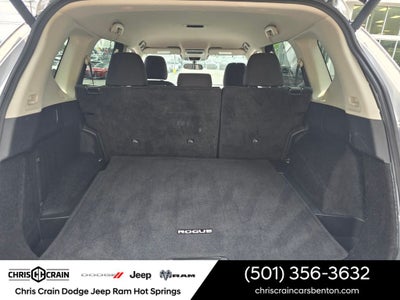 2025 Nissan Rogue SV FWD