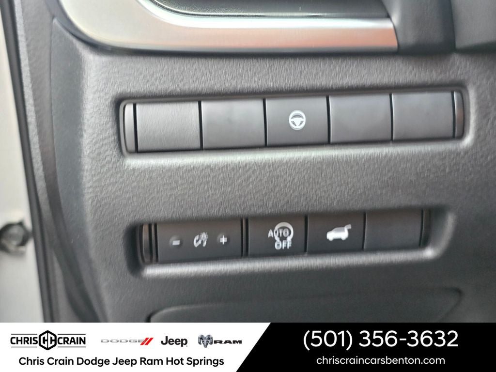 2025 Nissan Rogue SV FWD