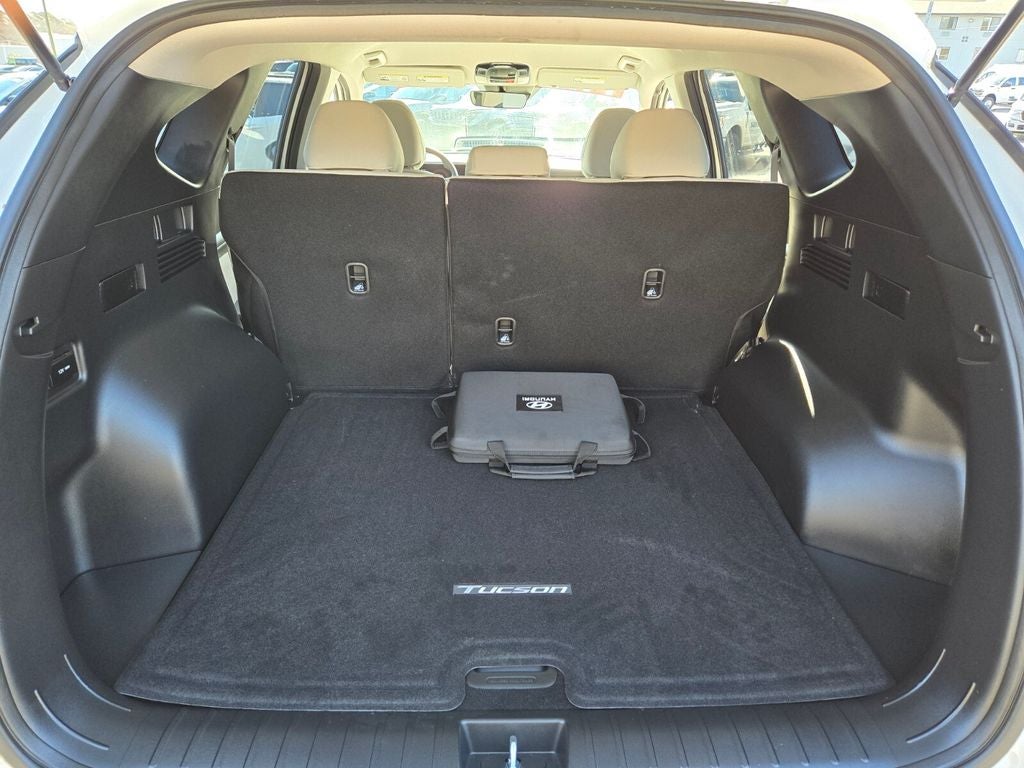 2025 Hyundai TUCSON SE