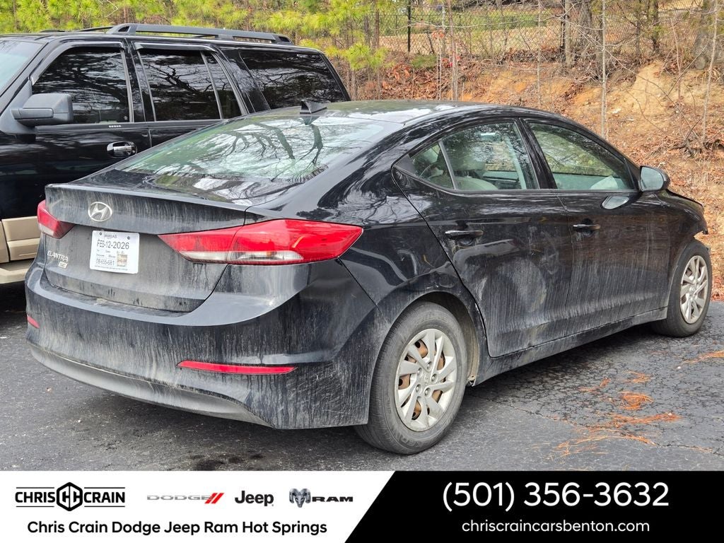 2017 Hyundai ELANTRA SE