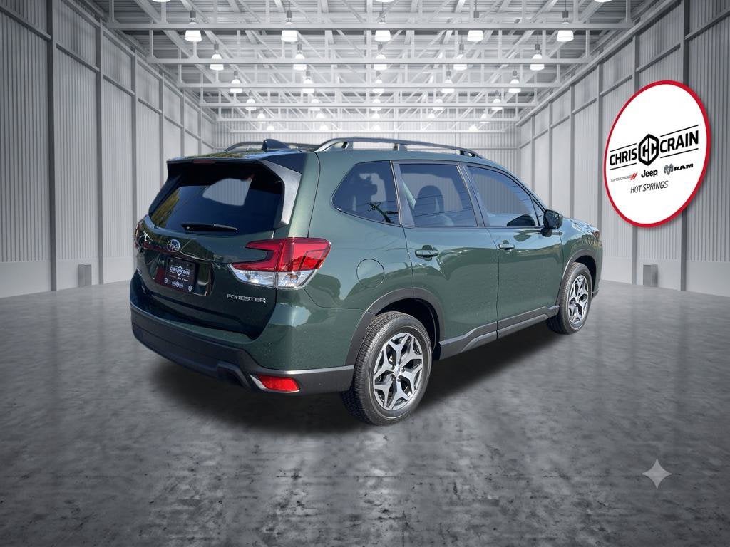 2024 Subaru Forester Premium