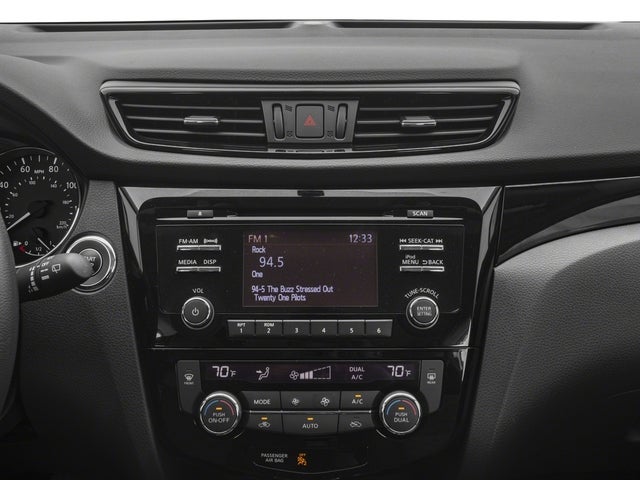 2018 Nissan Rogue Sport SV