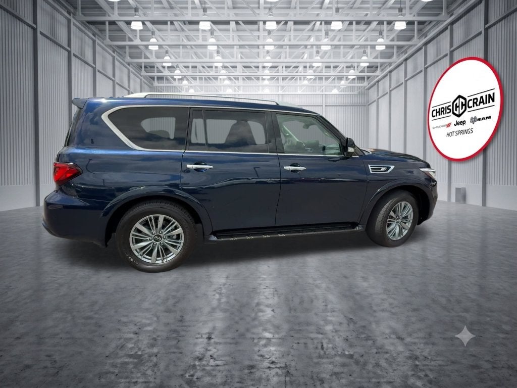 2024 INFINITI QX80 LUXE