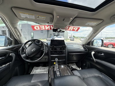 2024 INFINITI QX80 LUXE