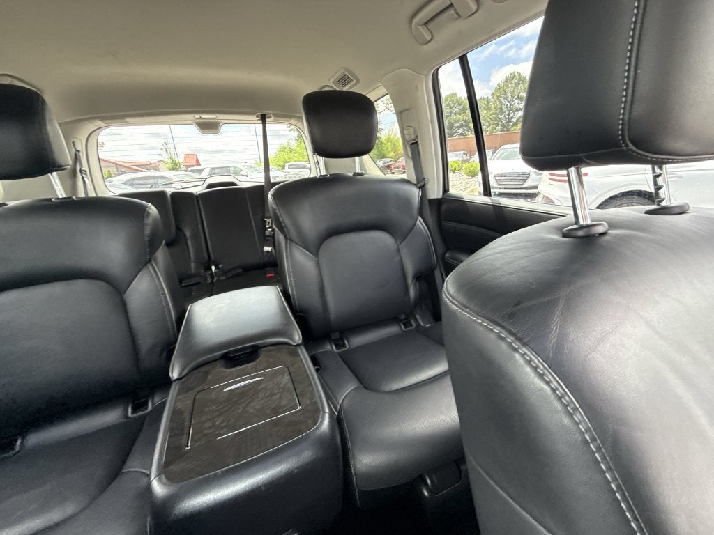 2024 INFINITI QX80 LUXE