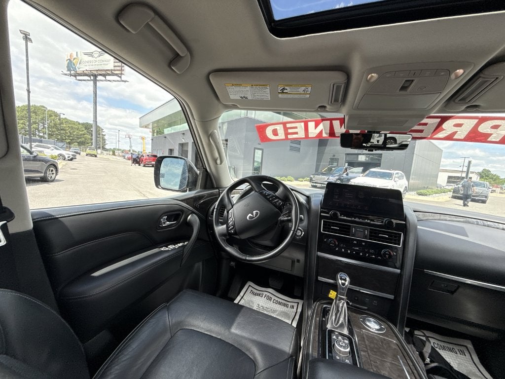 2024 INFINITI QX80 LUXE