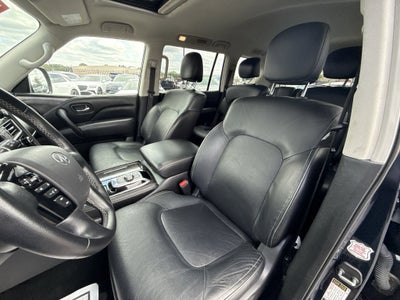 2024 INFINITI QX80 LUXE