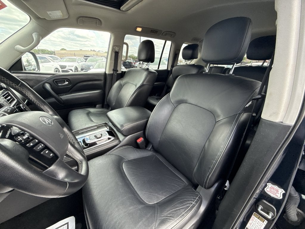 2024 INFINITI QX80 LUXE