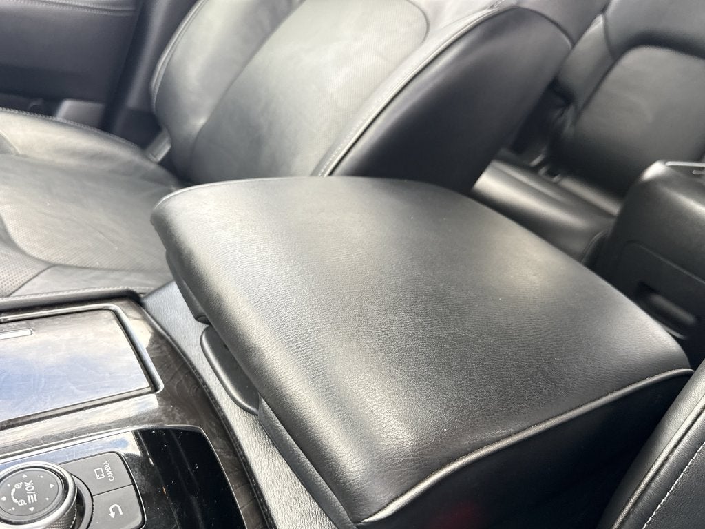 2024 INFINITI QX80 LUXE
