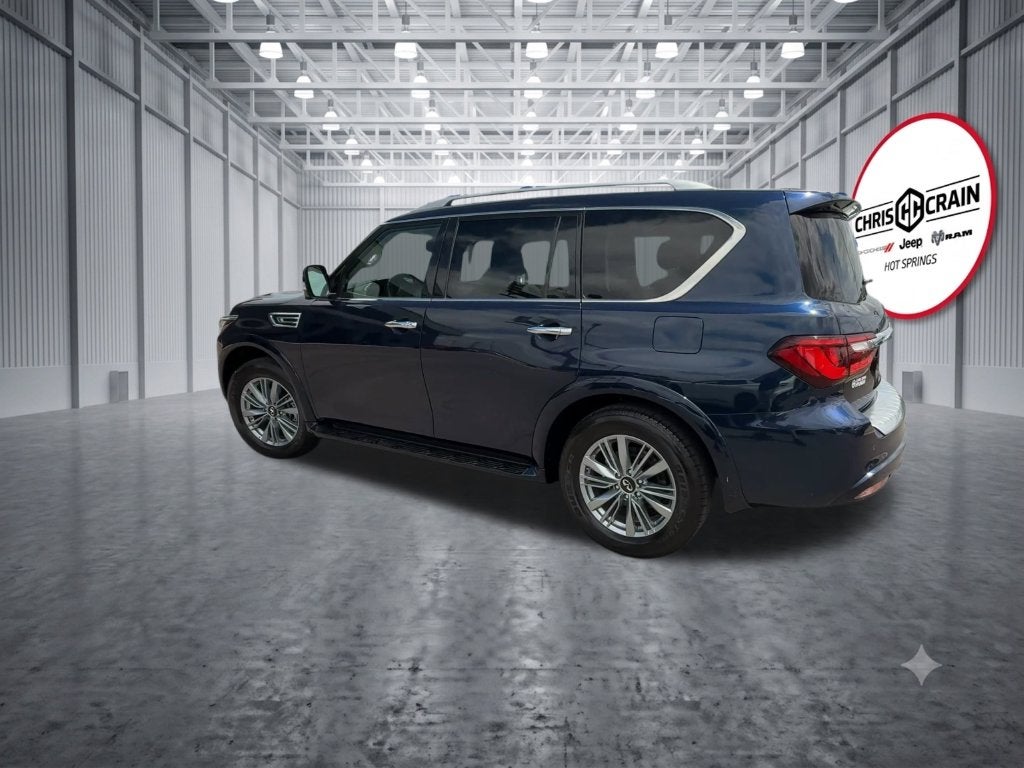 2024 INFINITI QX80 LUXE