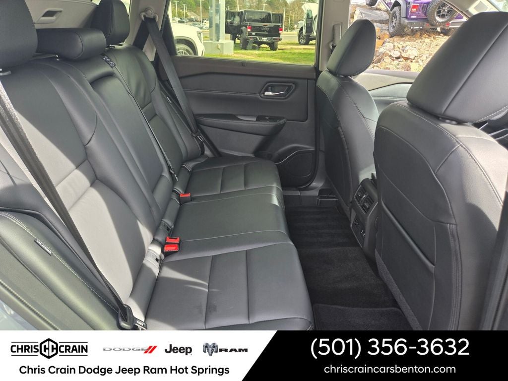 2023 Nissan Rogue SL FWD