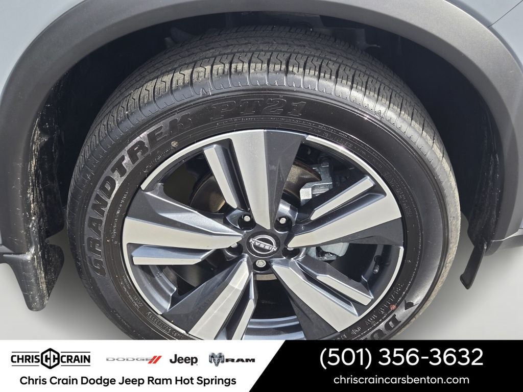 2023 Nissan Rogue SL FWD