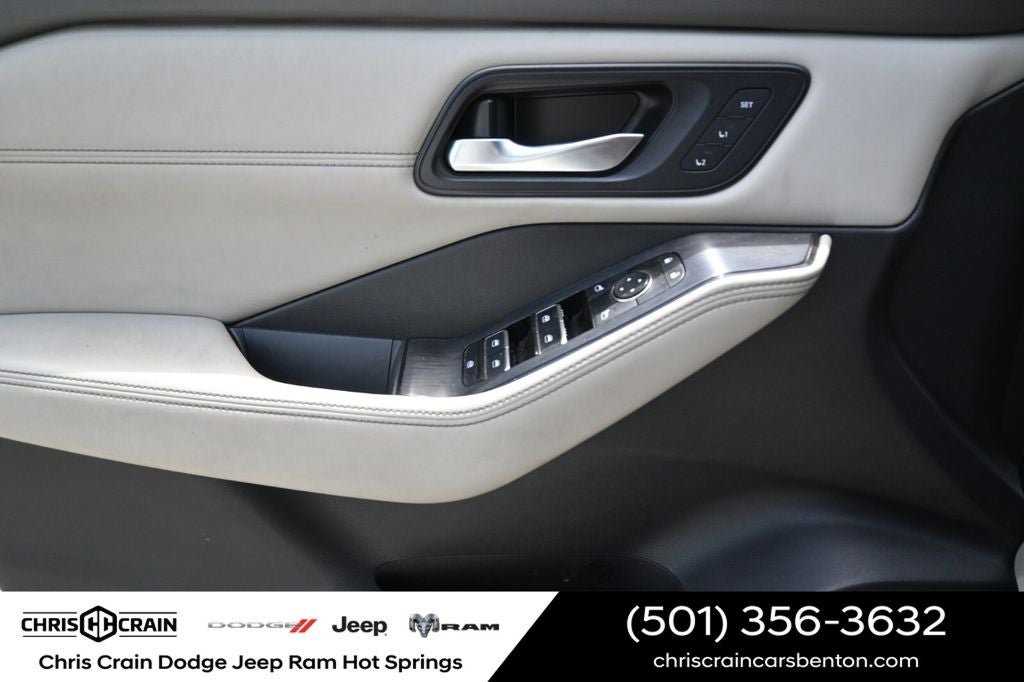 2023 Nissan Rogue SL FWD
