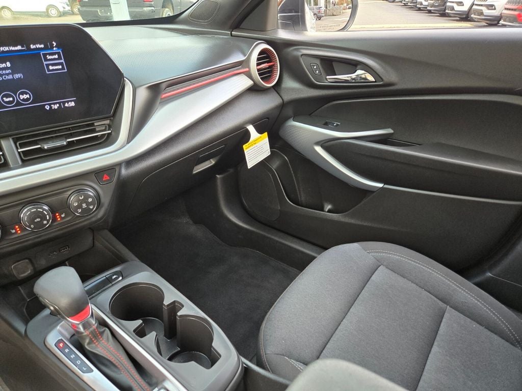 2025 Chevrolet Trax FWD 1RS