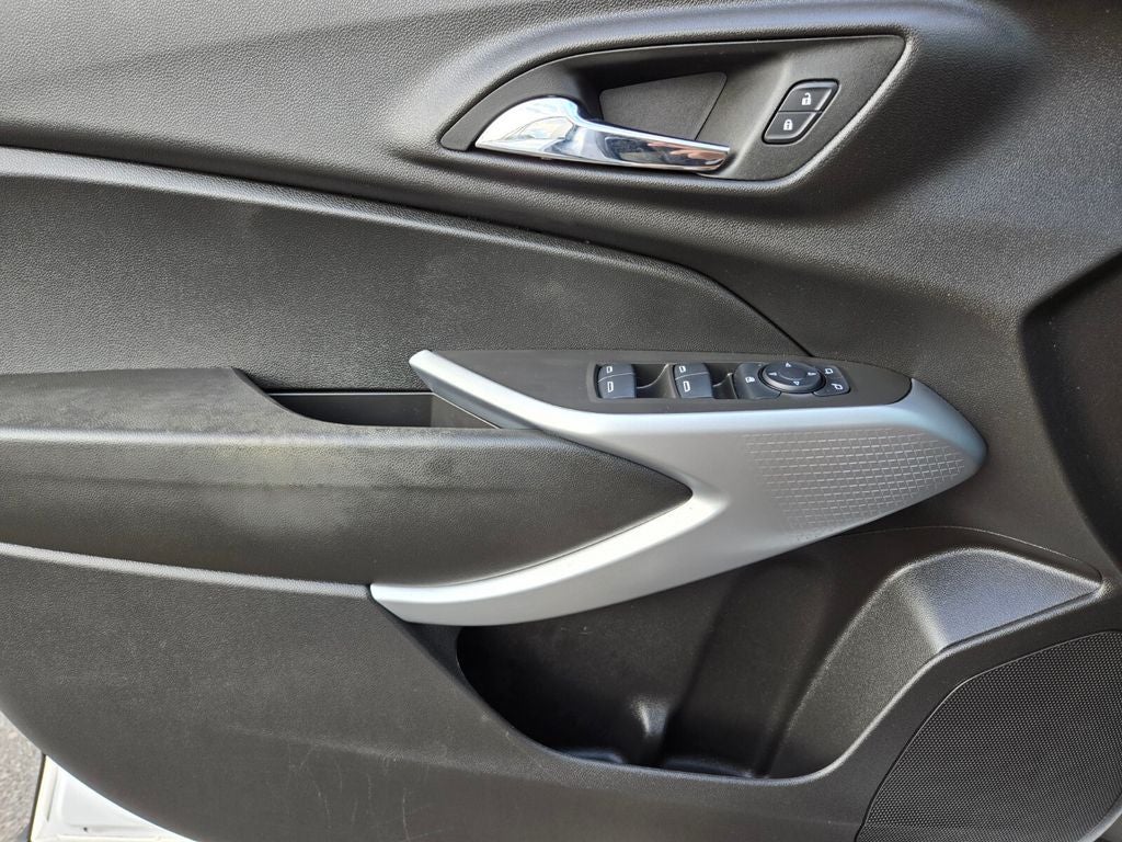 2025 Chevrolet Trax FWD 1RS