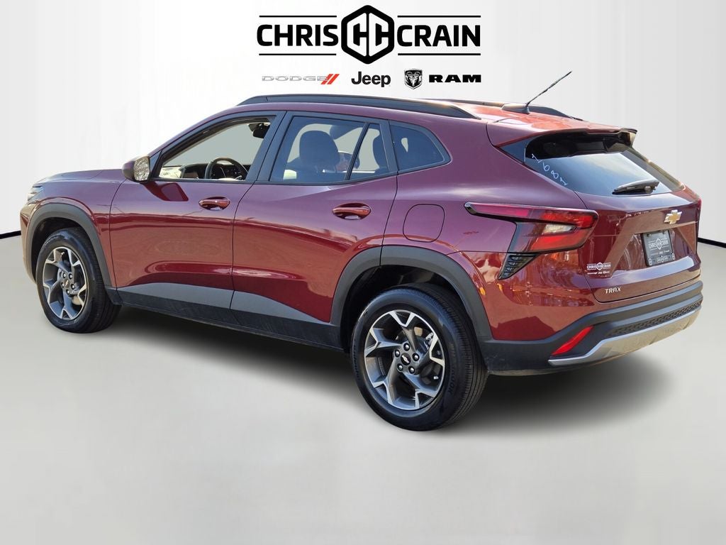 2025 Chevrolet Trax FWD LT