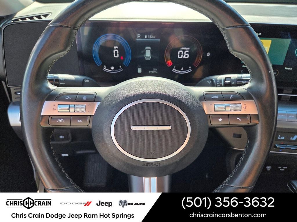 2025 Hyundai KONA SEL
