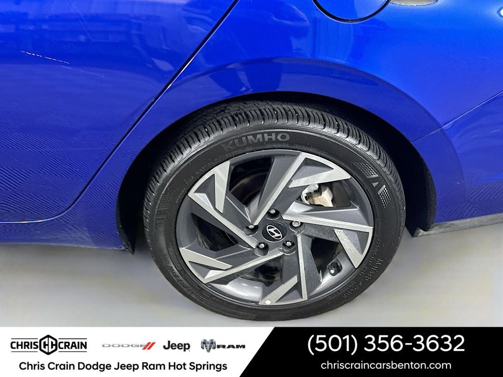 2025 Hyundai ELANTRA SEL Sport