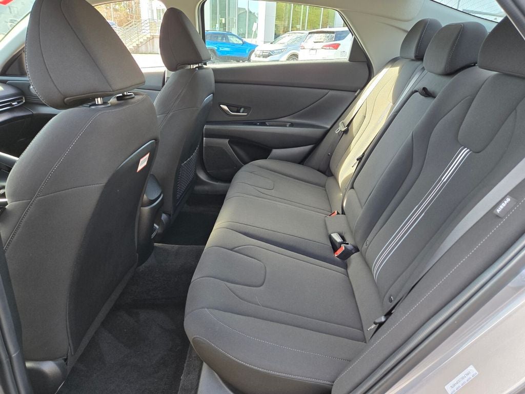 2025 Hyundai ELANTRA SEL Convenience